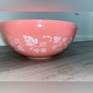 Pink Gooseberry Pyrex Large Bowl